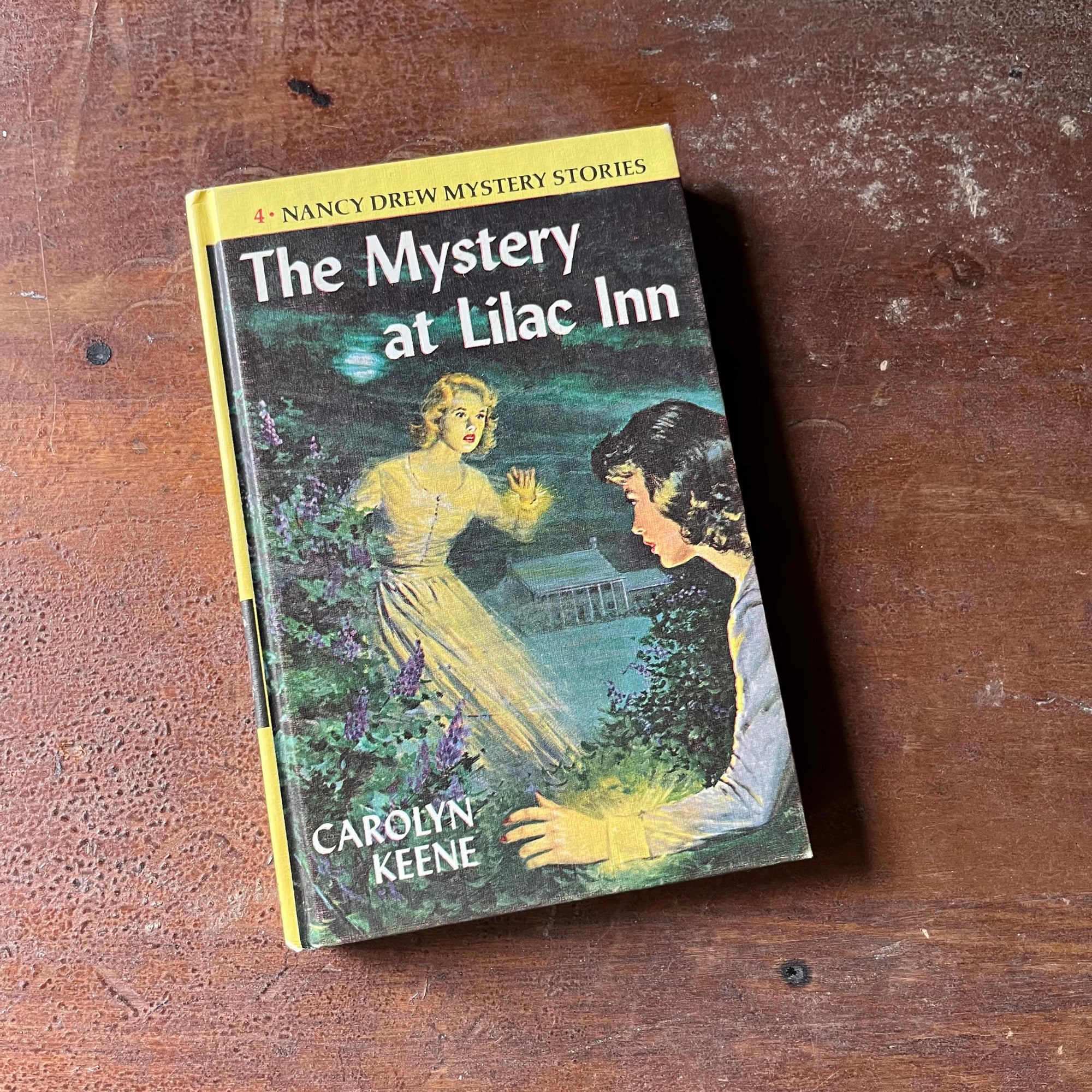 vintage children's chapter book, adventure book for girls, Nancy Drew Mystery Stories - #4 The Mystery at Lilac Inn written by Carolyn Keene - view of the front cover