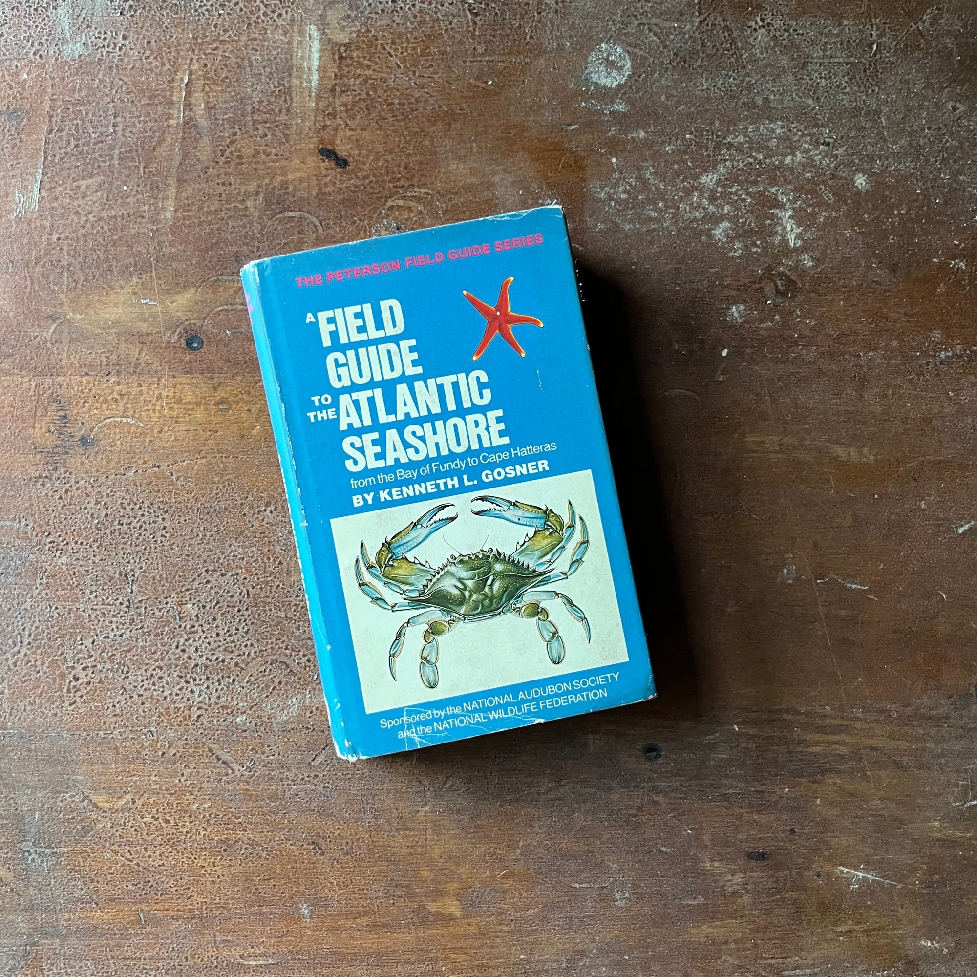 vintage nature guide, Peterson Field Guide-Field Guide to the Atlantic Seashore - view of the dust jacket's front cover