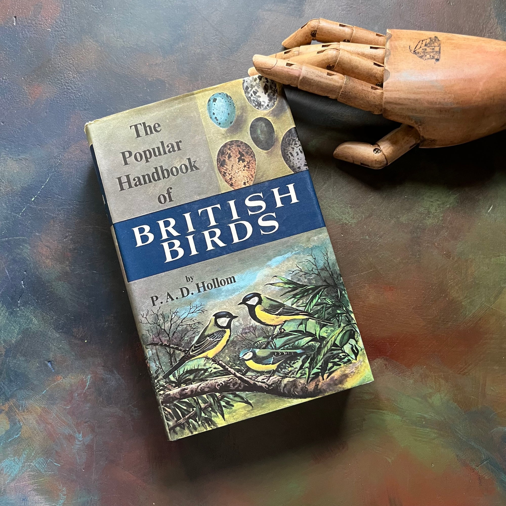The Popular Handbook of British Birds Written by P. A. D. Hollom