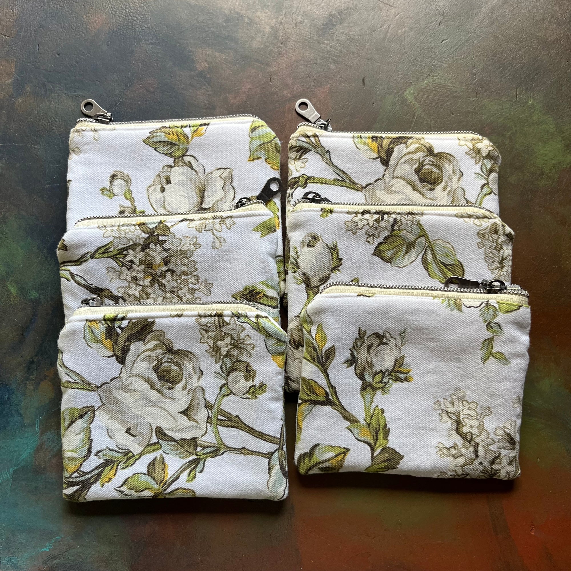 Coin Purse/Pouch - Small Wallet - Made from Vintage Tablecloth & Linens