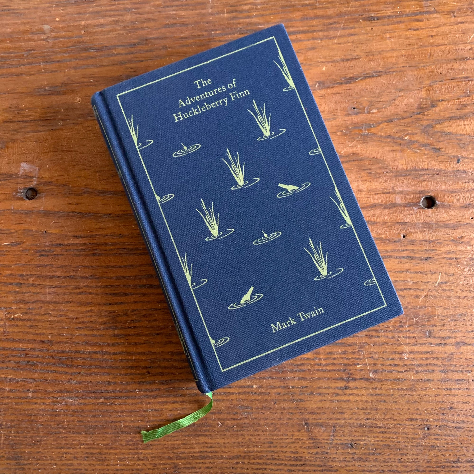 The Adventures of Huckleberry Finn by Mark Twain - 2014 Penguin Classics Clothbound Edition
