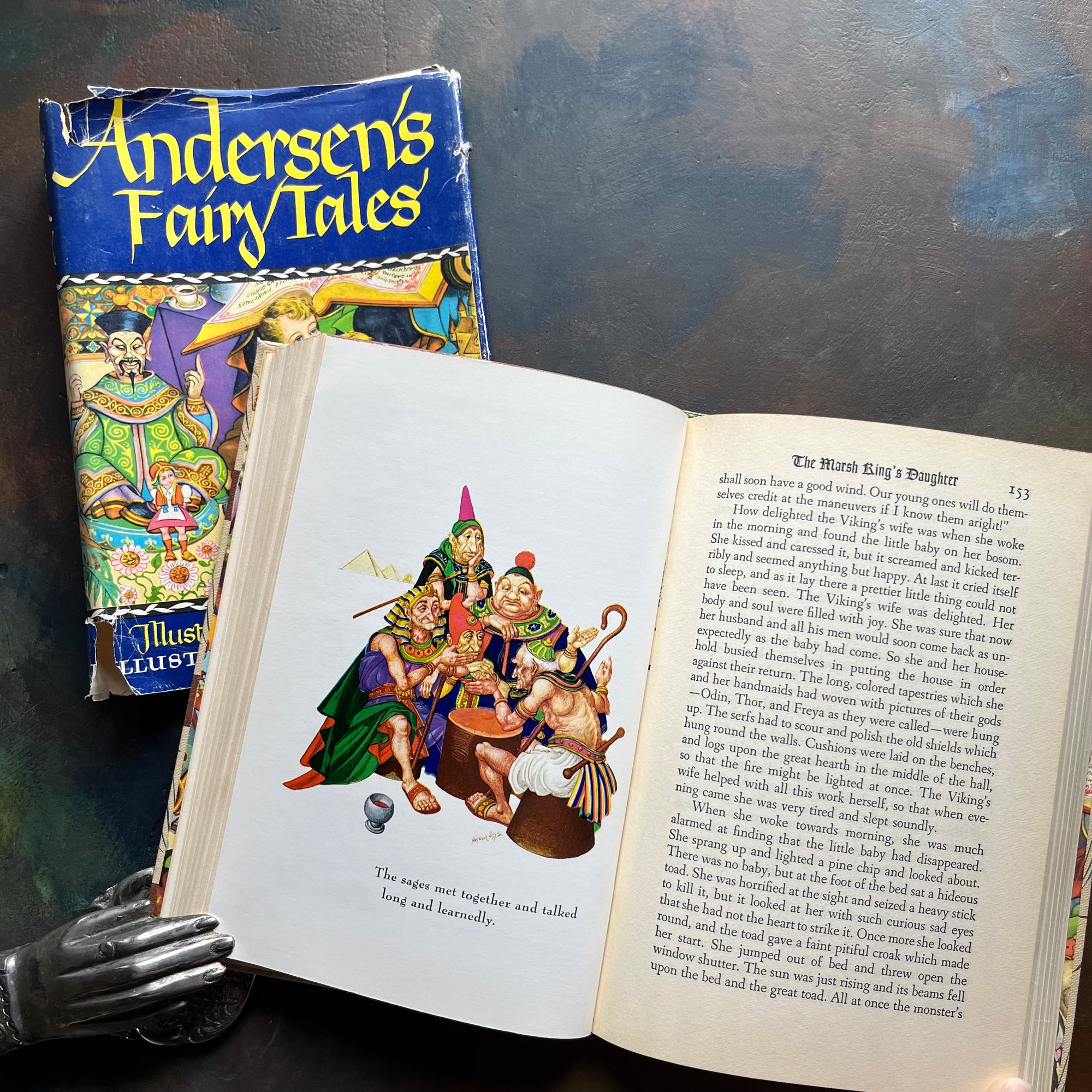 Andersen's Fairy Tales-vintage children's fairy tales & classics-Illustrated Junior Deluxe Editions-view of the full color illustrations