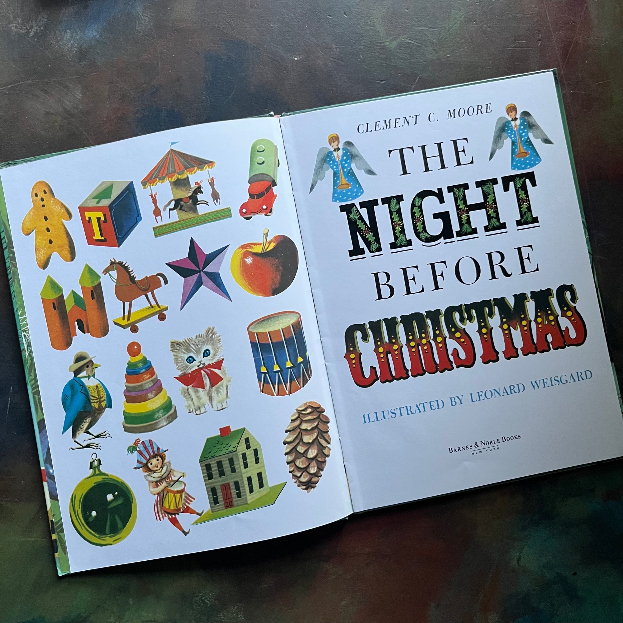 The Night Before Christmas by Clement C. Moore - Pictures by Leonard Weisgard