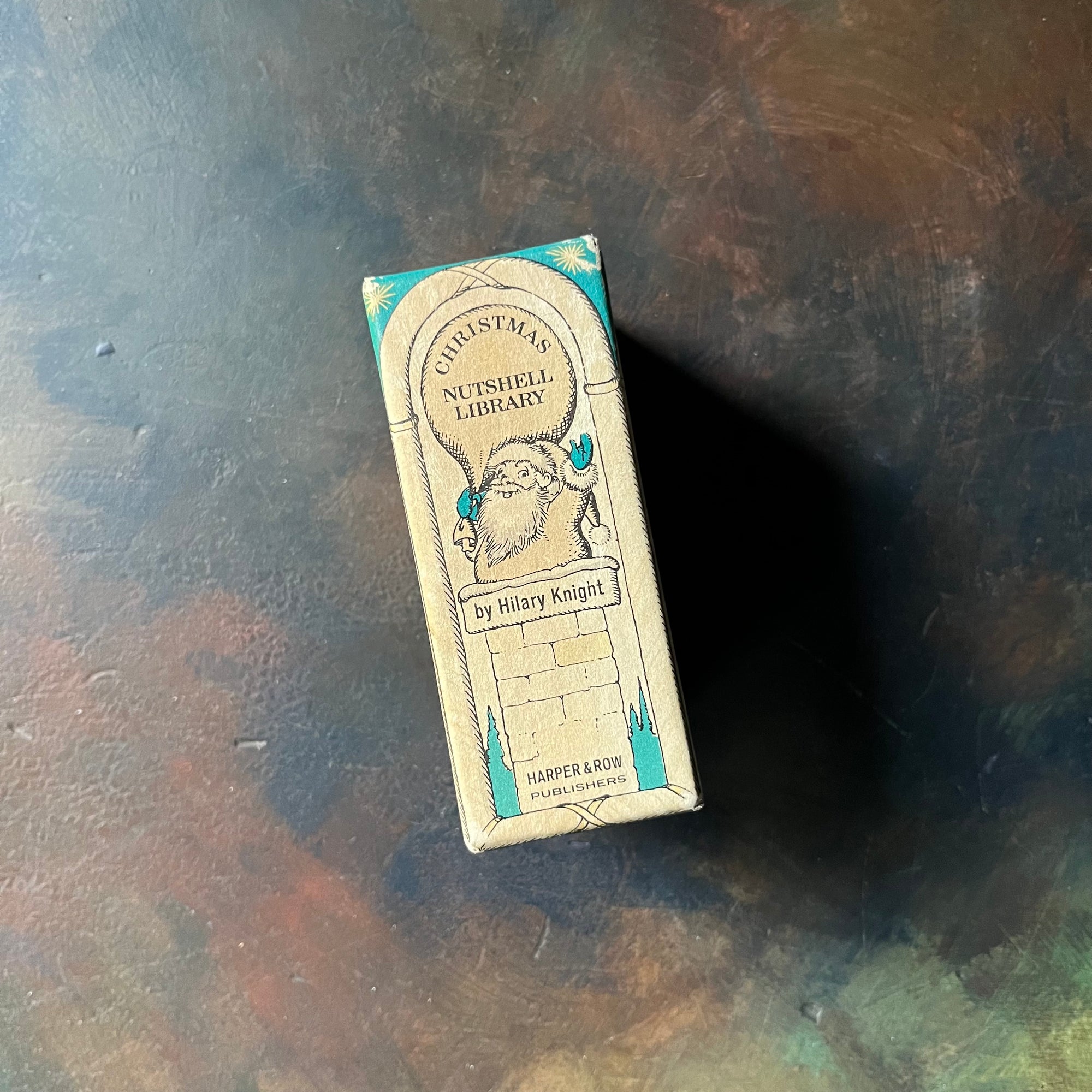 Christmas Nutshell Library By Hilary Knight-1963 Harper & Row, Publishers Edition-vintage Christmas Books-tiny books-view of the side of the box sleeve