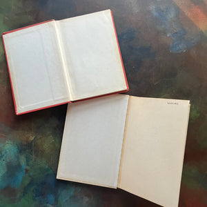 Copper-Toed Boots-The Door in the Wall-Marguerite de Angeli-children's historical fiction-1950 Newbery Award Winner-view of the inside covers