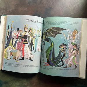 Dean's A Book of Fairy Tales-Janet and Anne Grahame Johnstone Illustrations-Hans Christian Andersen Fairy Tales-view of the illustrations
