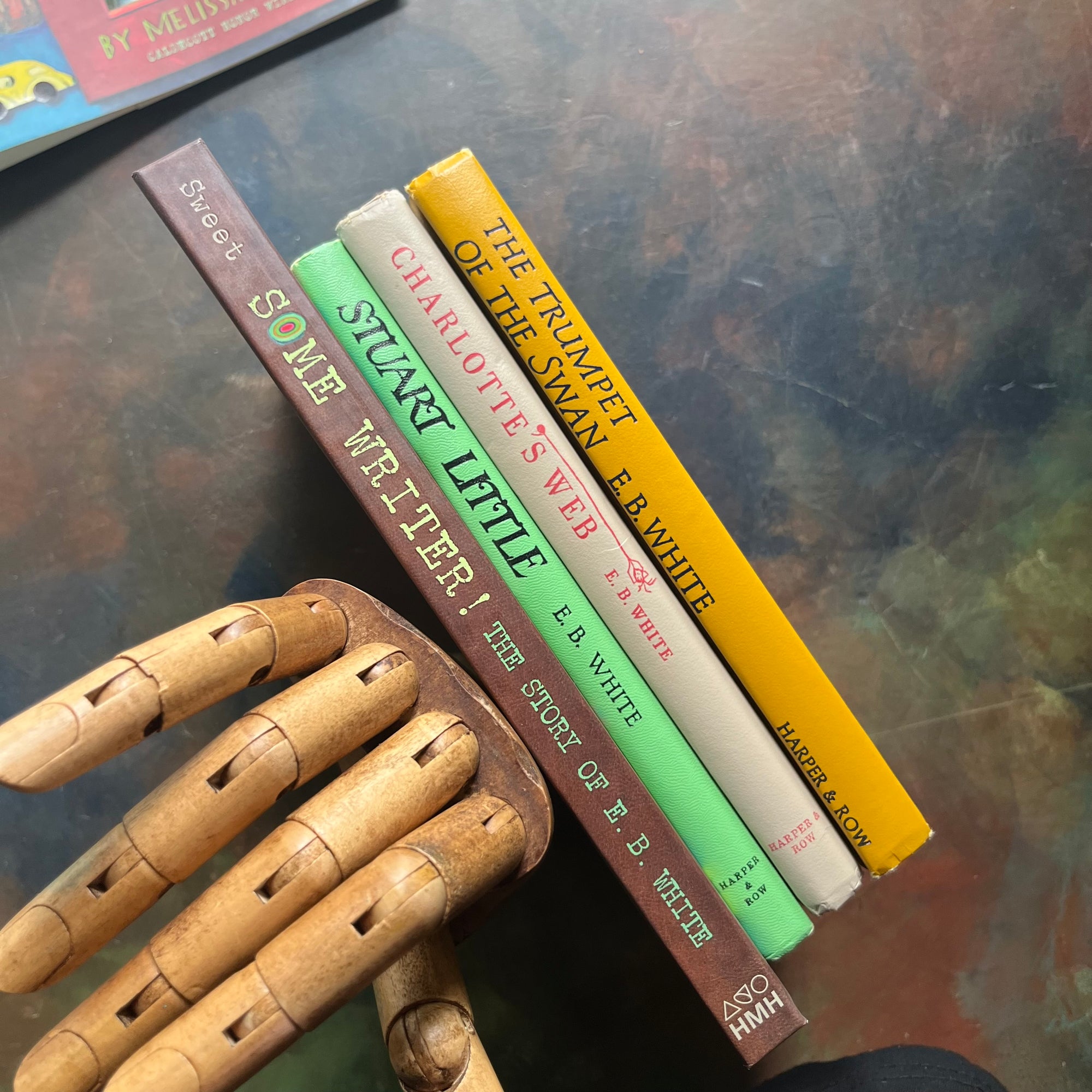 The Complete E. B. White Collection + Children's Biography