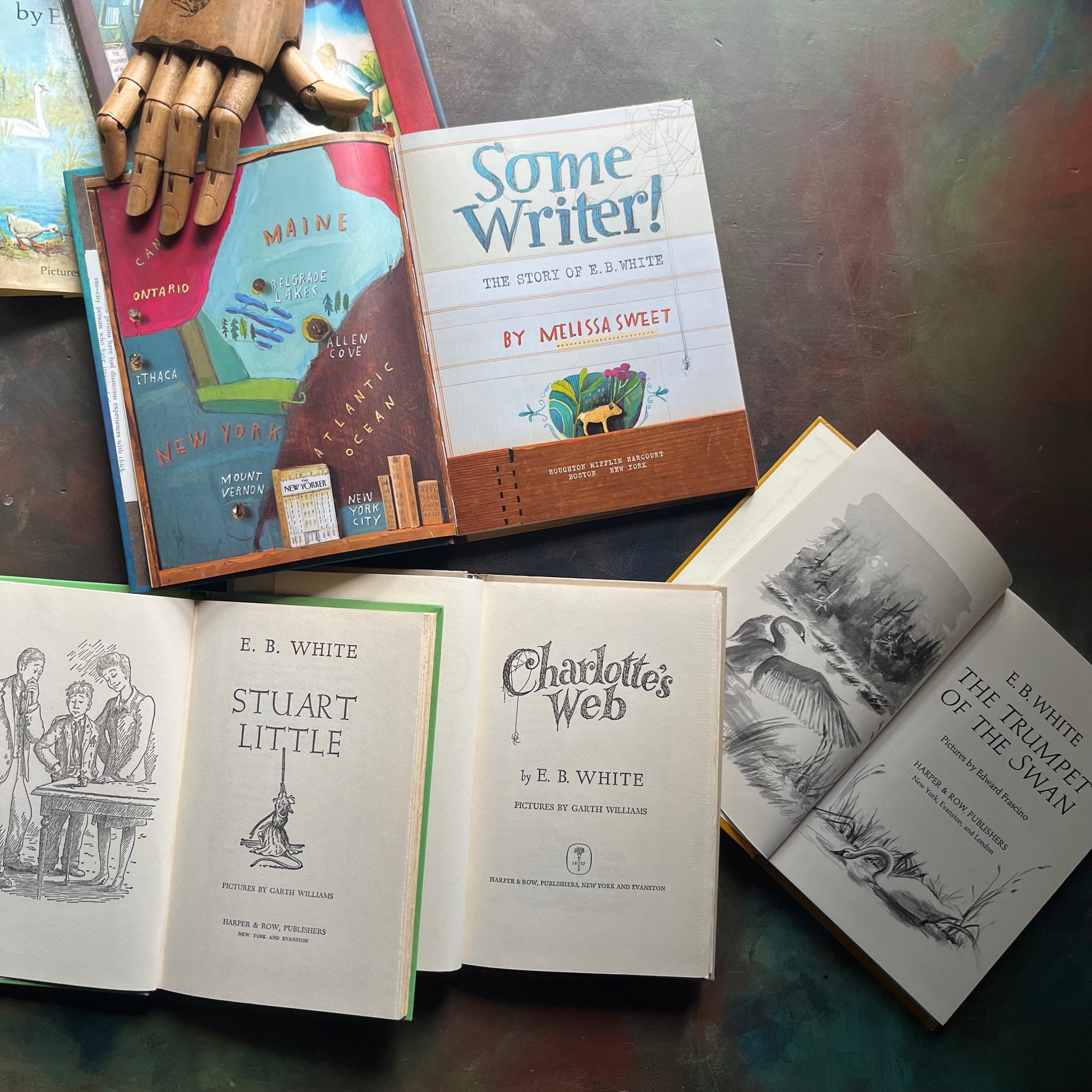 The Complete E. B. White Collection + Children's Biography