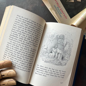 Hans Christian Andersen Fairy Tales Four Volume Set-approved translation-original drawings by Vilhelm Pedersen & Lorenz Frolich-original fairy tales-view of the illustrations