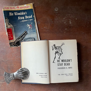 A Sundial Mystery, vintage mystery novel  - He Wouldn't Stay Dead written by Frederick C. Davis - view of the title page with the same dancing skeleton