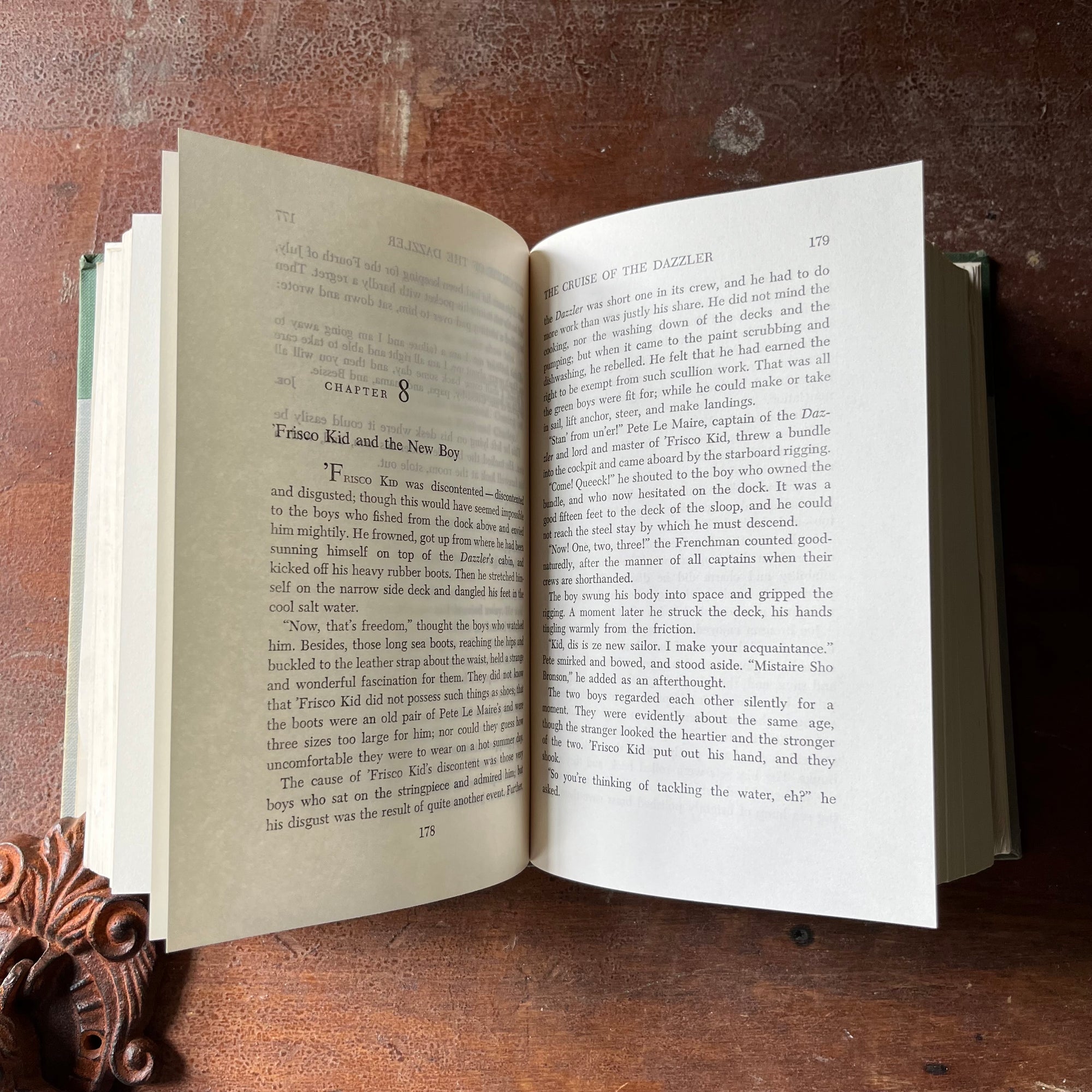 vintage children's chapter book, vintage short stories, vintage dog books - Jack London's Stories The Call of the Wild, The Cruise of the Dazzler & Other Stories of Adventure - view of the inside content