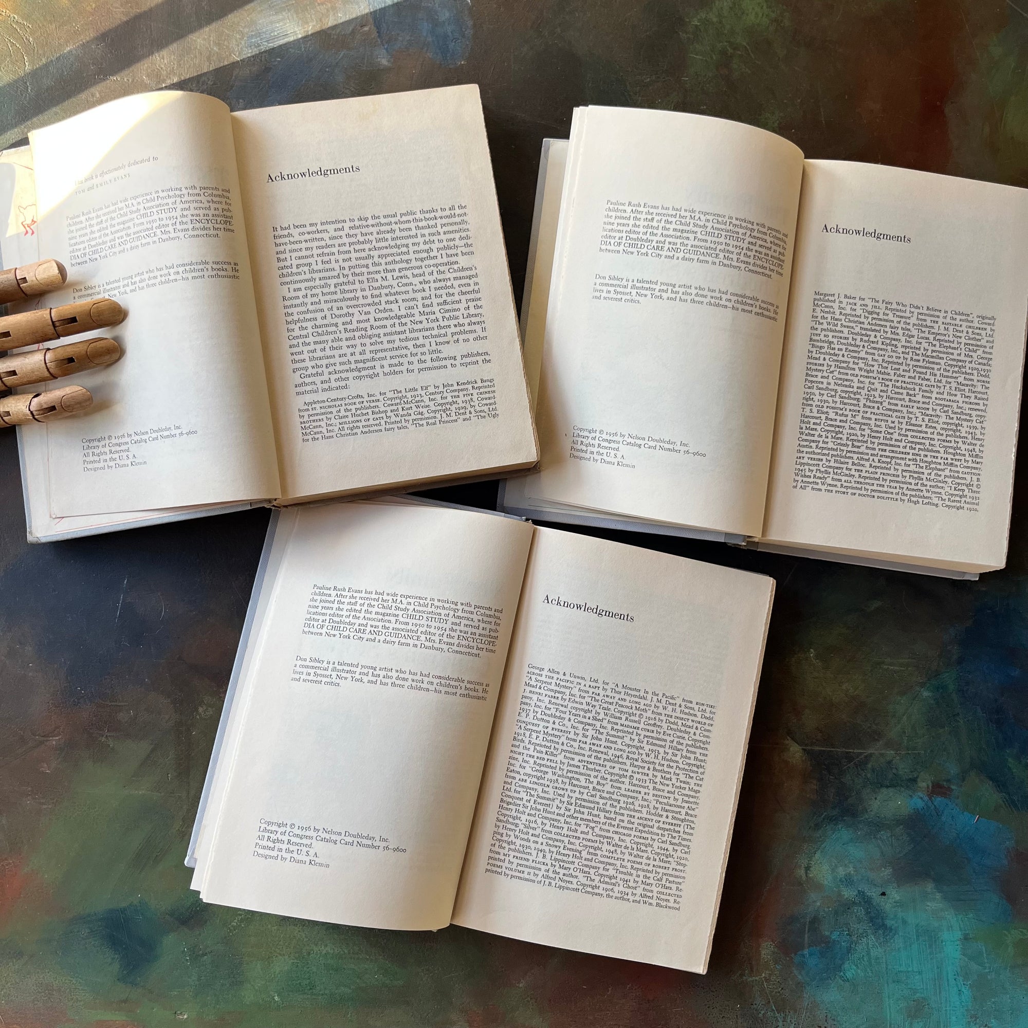 The Family Treasury of Children’s Stories - 3 Volume Set - Junior Deluxe Editions