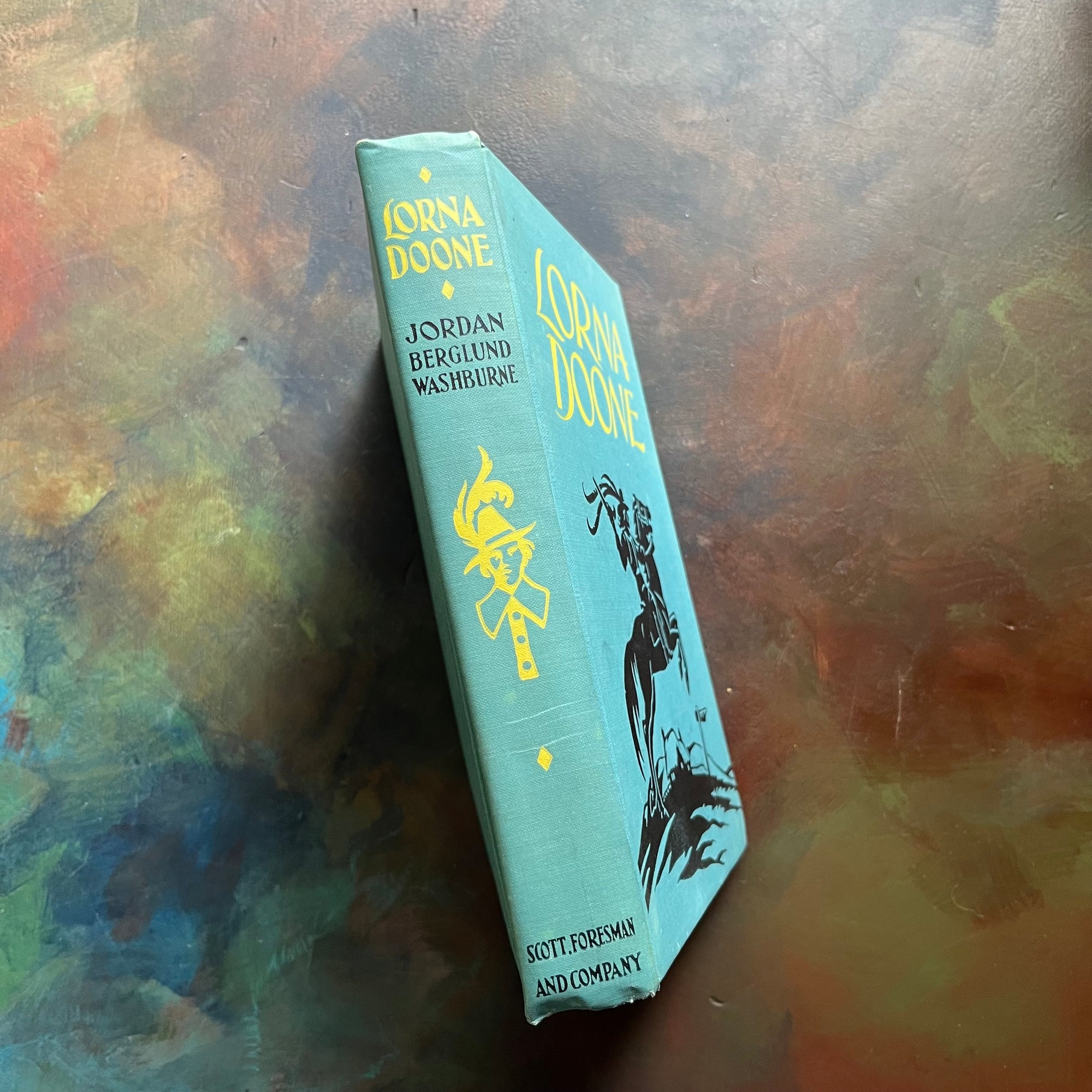 Lorna Doone written by R. D. Blackmore with illustrations by Alexander Key-1938 Scott Foresman and Company Edition-vintage chapter book-view of the spine