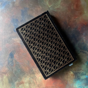 Moby Dick or the Whale-Herman Melville-1977 Easton Press Edition-classic American Literature-Gift Book-view of the embossed back cover