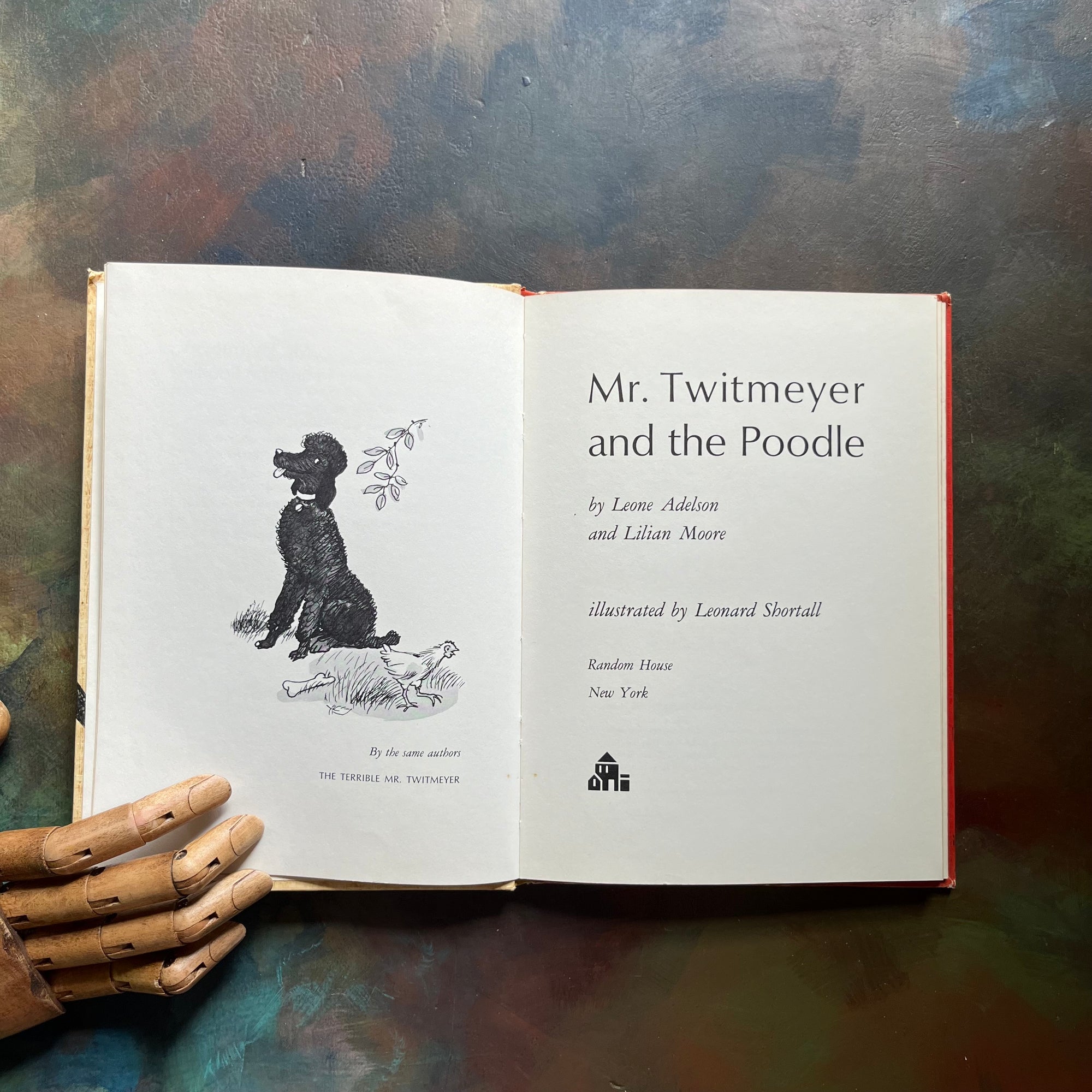 Mr. Twitmeyer and the Poodle by Leone Adelson & Lilian Moore-vintage children's beginner chapter book-The Random House Gateway Books-view of the title page