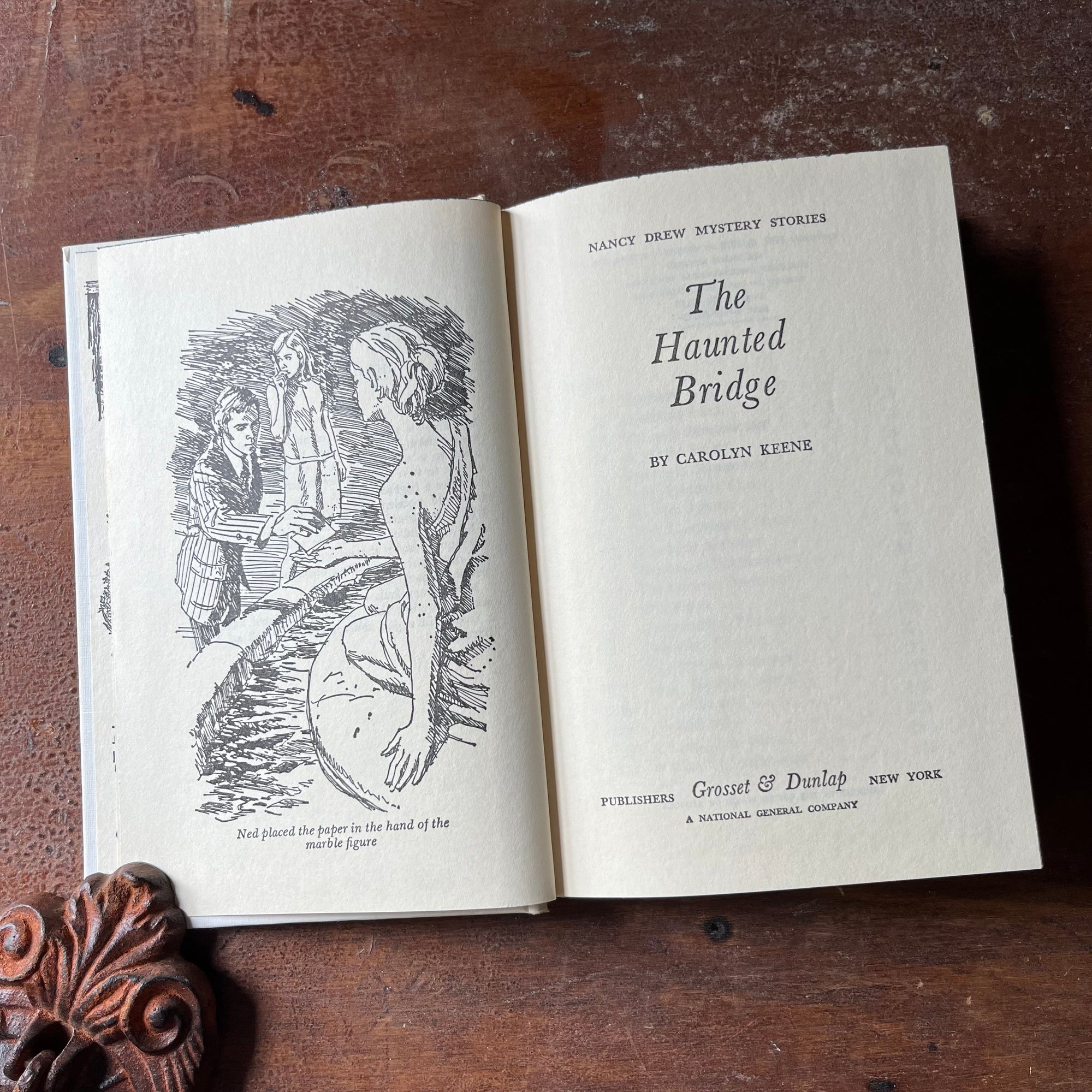vintage children's chapter book, adventure book for girls, Nancy Drew Mystery Stories - #15 The Haunted Bridge written by Carolyn Keene - view of the title page