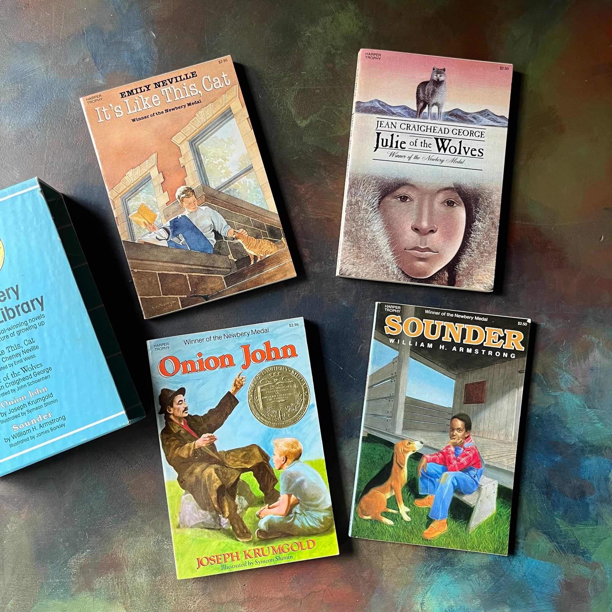 Newbery Award Library Book Set-It's Like This, Cat-Julie of the Wolves-Sounder-Onion John-vintage children's chapter books-view of the front covers