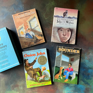 Newbery Award Library Book Set-It's Like This, Cat-Julie of the Wolves-Sounder-Onion John-vintage children's chapter books-view of the front covers