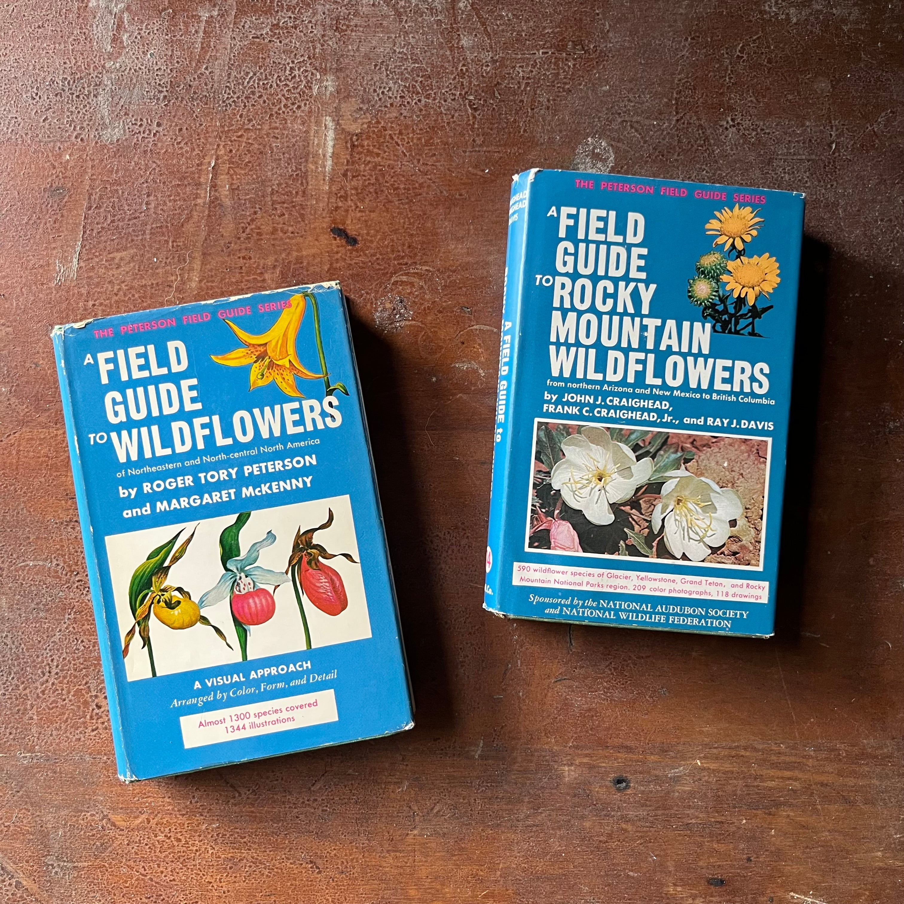 Old Field Guide Examples NATURE/FIELD GUIDES - Log Cabin Vintage