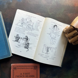 Set of Three Antique French Schoolbooks Teaching French-Idioms-French Primer-Learn French-Charlotte Mason Homeschool-Mes Premiers Pas en Francais-A First French Reader-French Idiom Study-view of the adorable illustrations at the back of Mes Premiers Pas en Francais