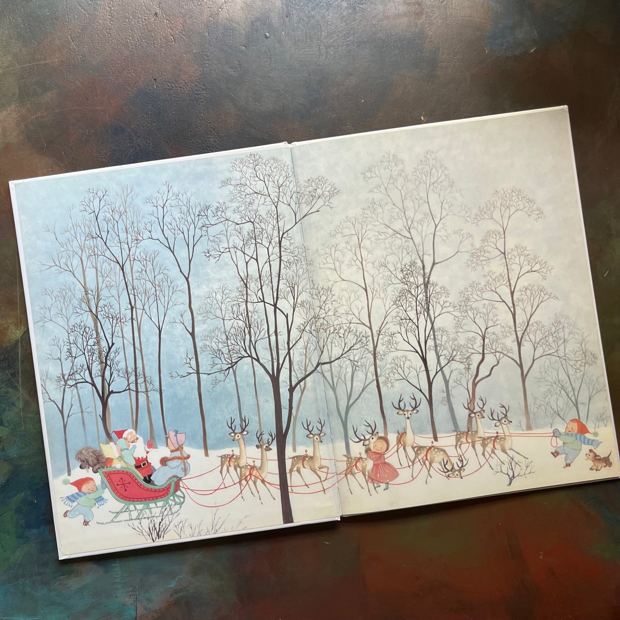 The Night Before Christmas by Clement C. Moore - Pictures by Gyo Fujikawa