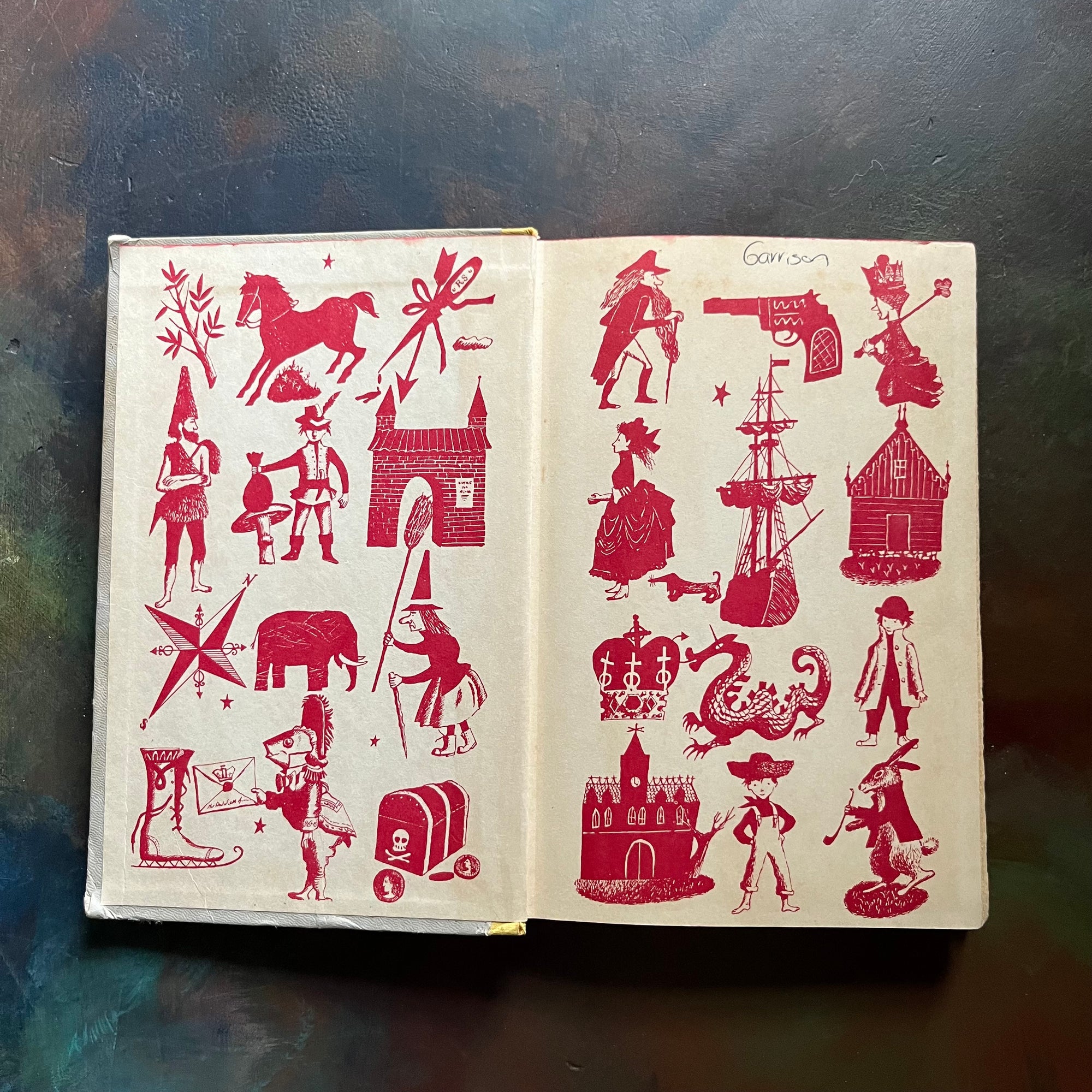 The Little Duke written by Charlotte M. Yonge with illustrations by Tom O'Sullivan-junior deluxe editions book club book-vintage children's chapter book-view of the inside cover