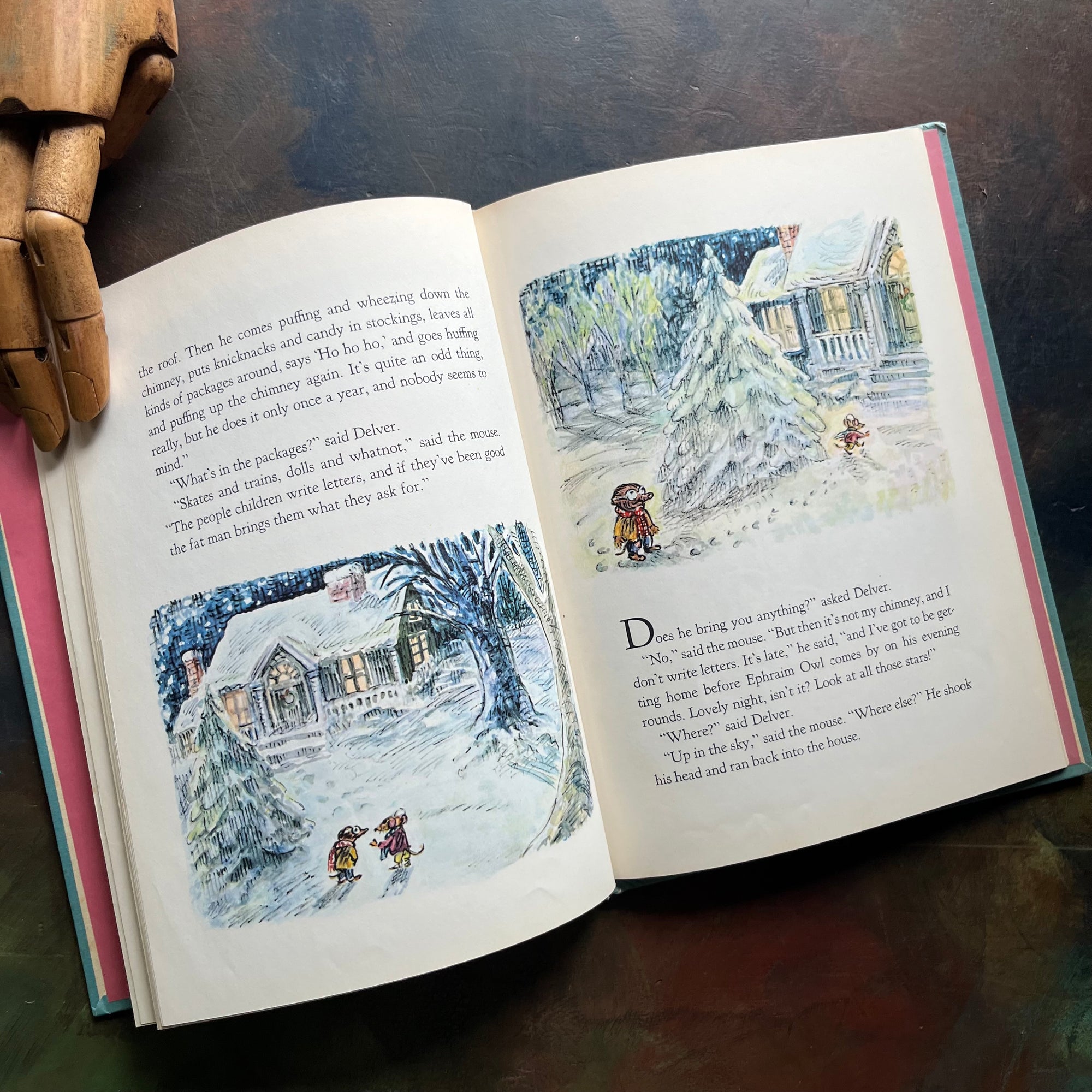 The Mole Family's Christmas by Russell Hoban