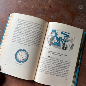 vintage children's history book, vintage chapter book, The Real Book About Series - The Real Book About Submarines by Samuel Epstein & Beryl Williams with illustrations by Manning deV. Lee - view of the illustrations