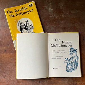 vintage children's chapter book, This is an Easy to Read Book, Step Into Reading - The Terrible Mr. Twitmeyer written by Lilian Moore & Leone Adelson with illustrations by Leonard Shortall - view of the title page