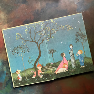 a-childs-garden-of-verses-robert-louis-stevenson-gyo-fujikawa-classic-poetry-for-children-vintage-childrens-books-view of the inside cover