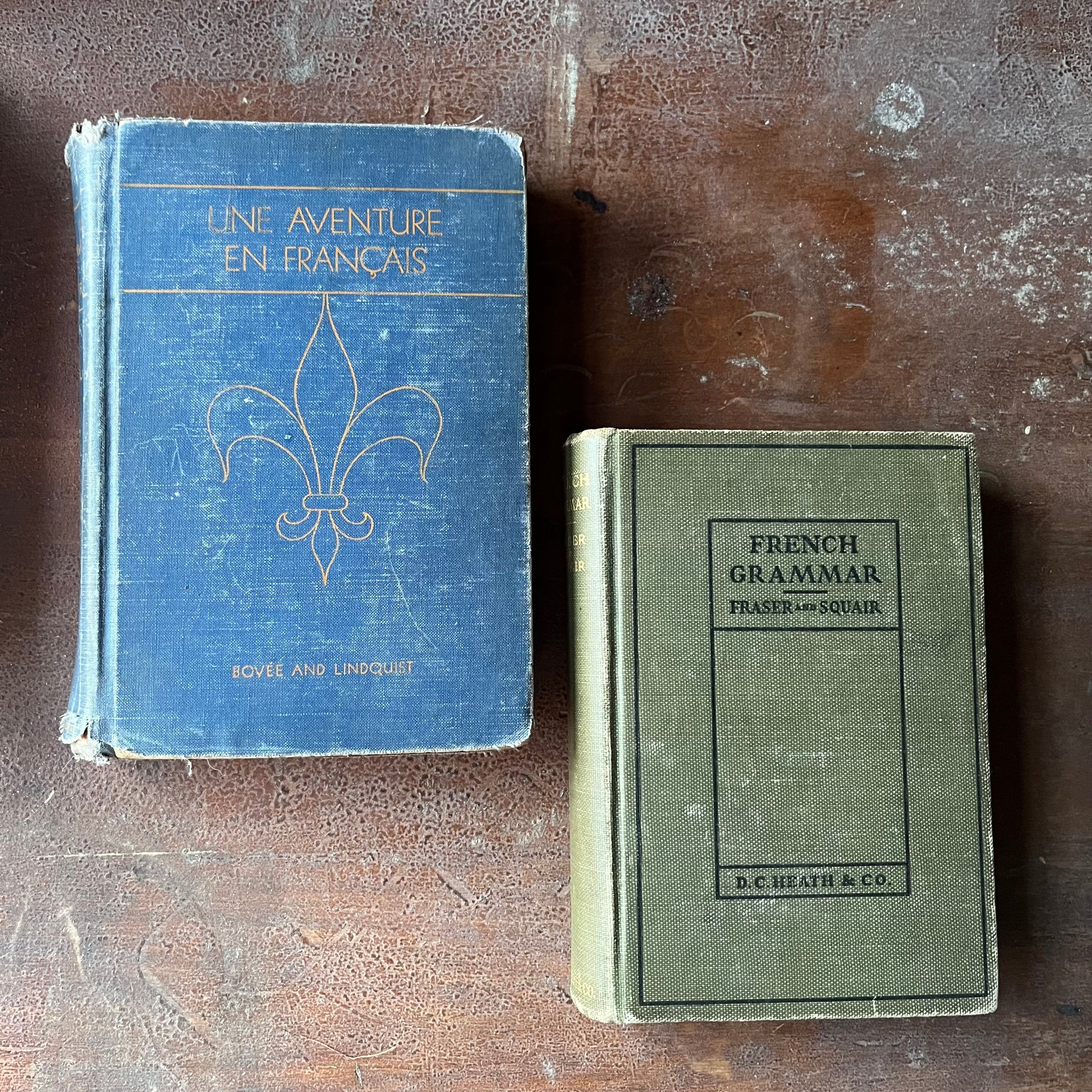 Vintage French Book Stack - Set of Five - Learn French - Log Cabin Vintage