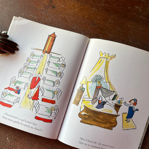 Log Cabin Vintage - vintage children's book, children's book, picture book – Le Noel de Madeline by Ludwig Bemelmans - a 1998 French Edition - view of the full-page illustrations by Ludwig Bemelmans